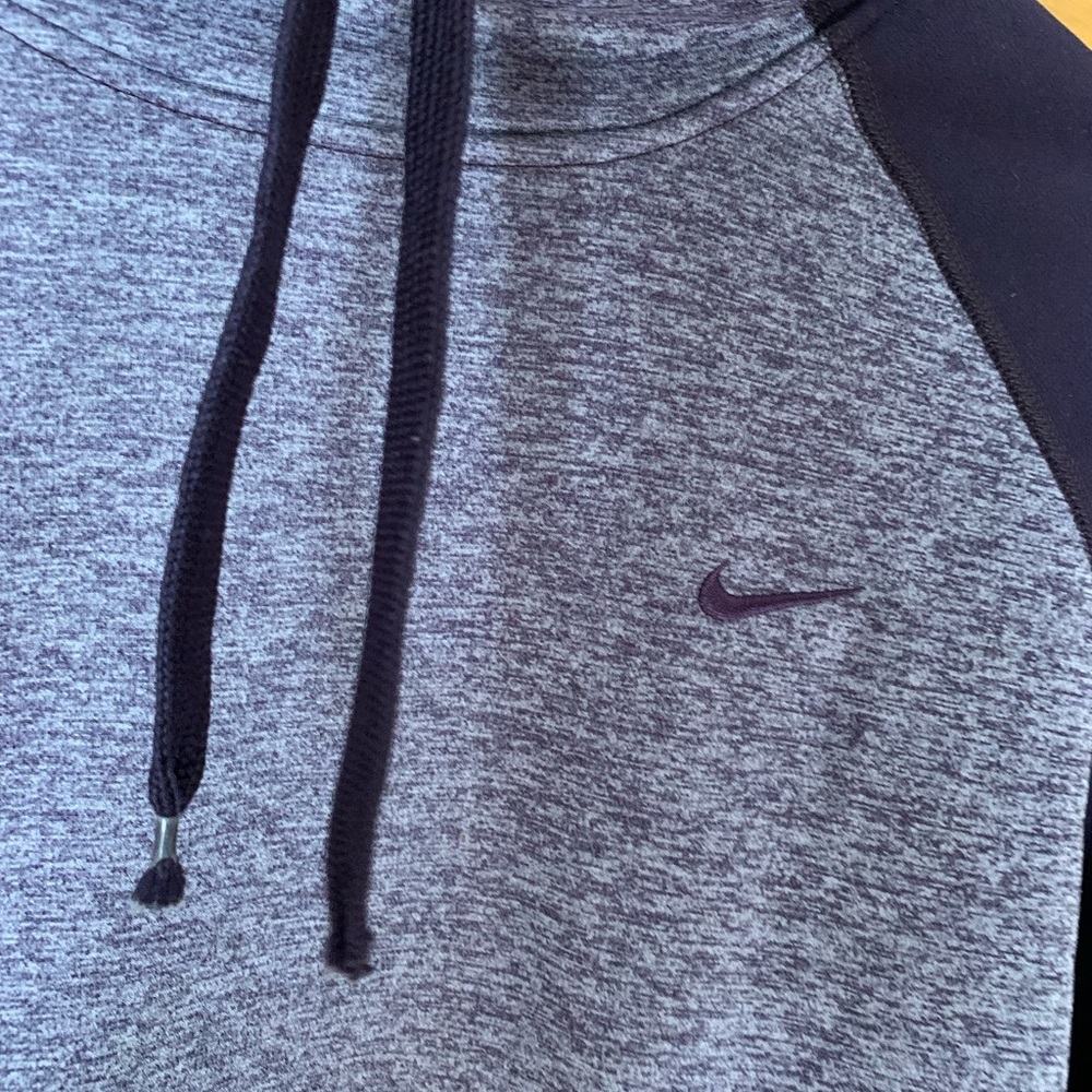 Nike hoodie - Picture 3 of 6